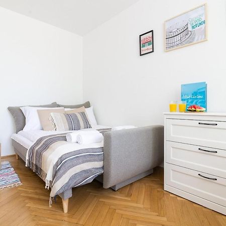 Rent Like Home - Pawia 36 วอร์ซอ ภายนอก รูปภาพ