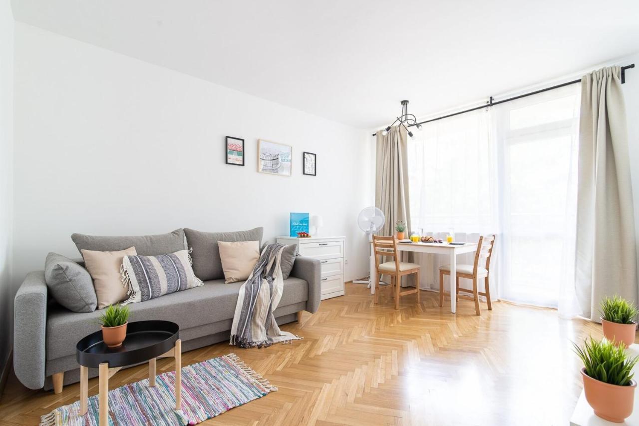 Rent Like Home - Pawia 36 วอร์ซอ ภายนอก รูปภาพ