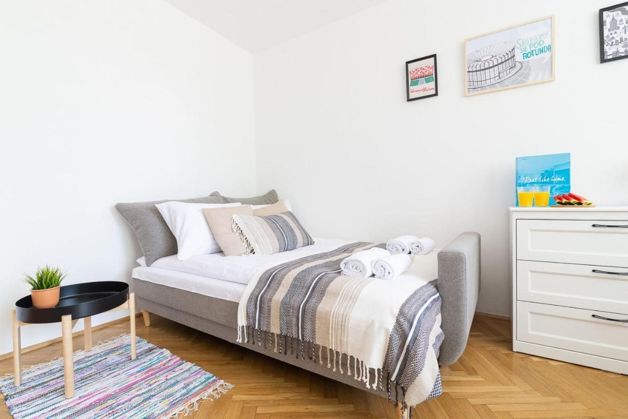 Rent Like Home - Pawia 36 วอร์ซอ ภายนอก รูปภาพ